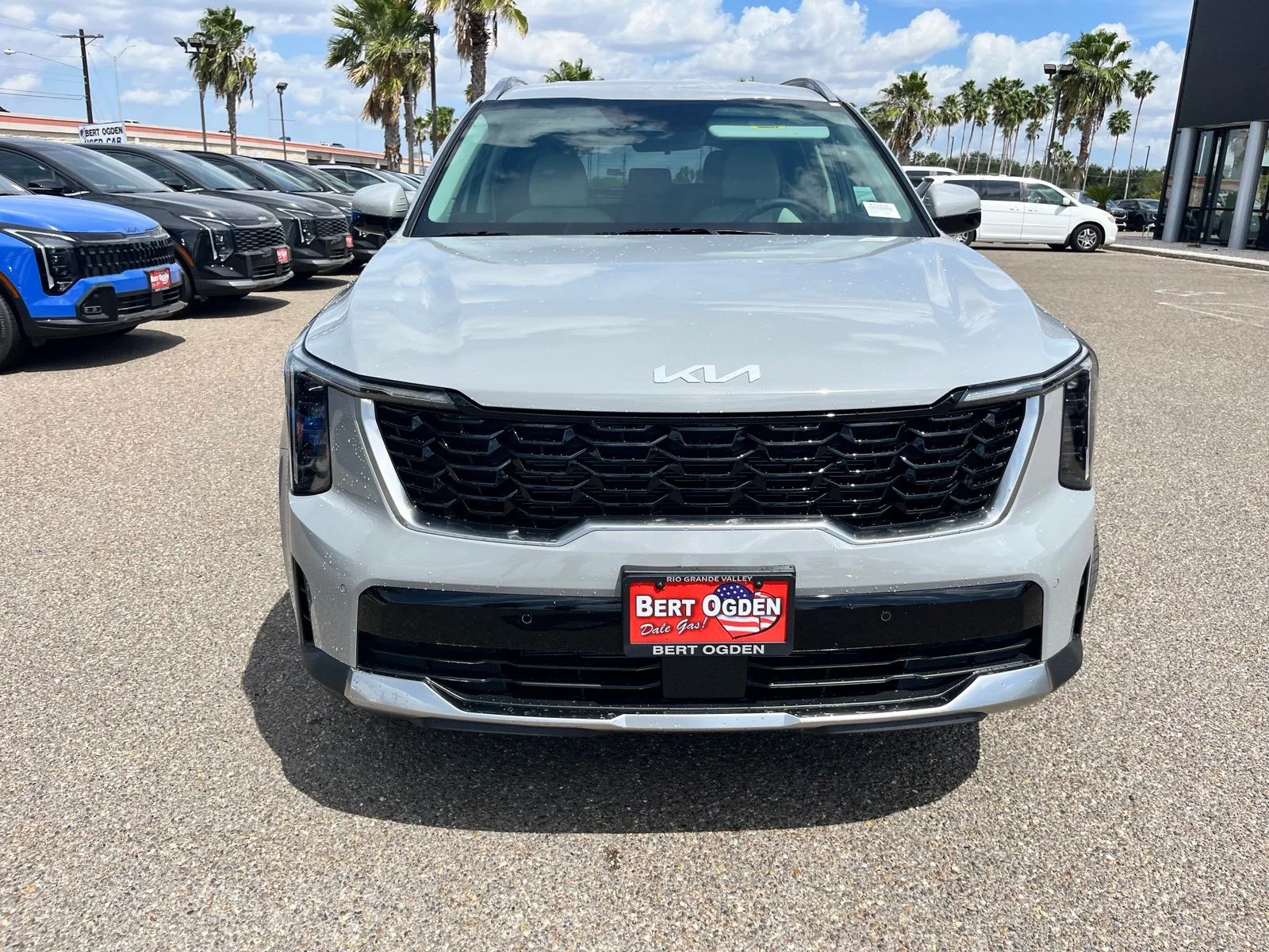 New 2026 Gray Kia S image 2