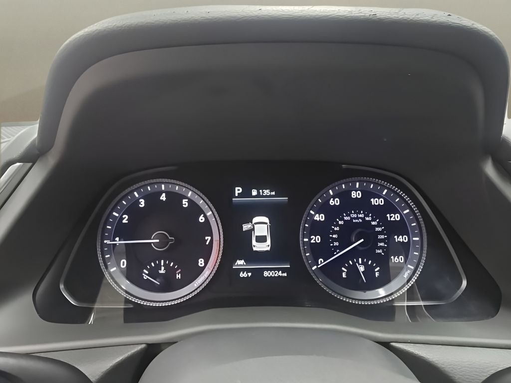 Used 2023 Gray Hyundai SEL image 36