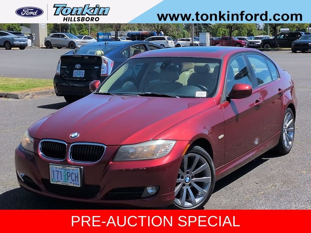 2011 BMW 3 Series 328i Sedan SULEV's photo