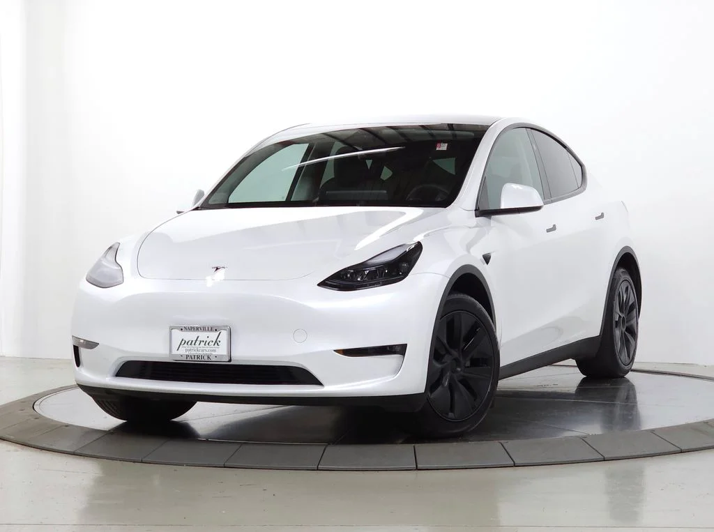 2025 Tesla Model Y Long Range Dual Motor All-Wheel Drive's photo