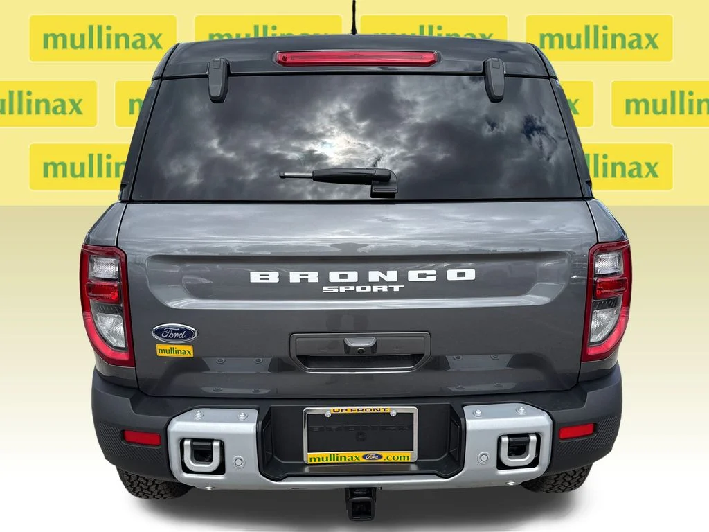 New 2025 Gray Ford Outer Banks image 14