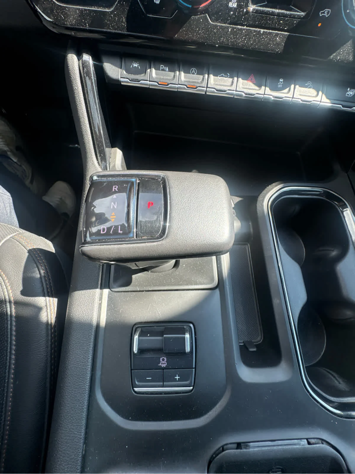 Used 2022 Onyx Black GMC AT4 image 19
