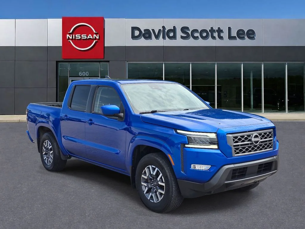 Used 2024 Blue Nissan SL image 5