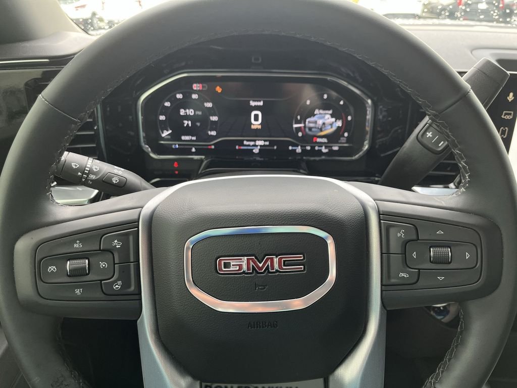 Used 2025 Silver GMC SLT image 14