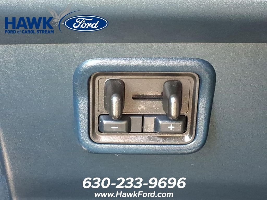 Used 2025 Gray Ford Lariat image 22