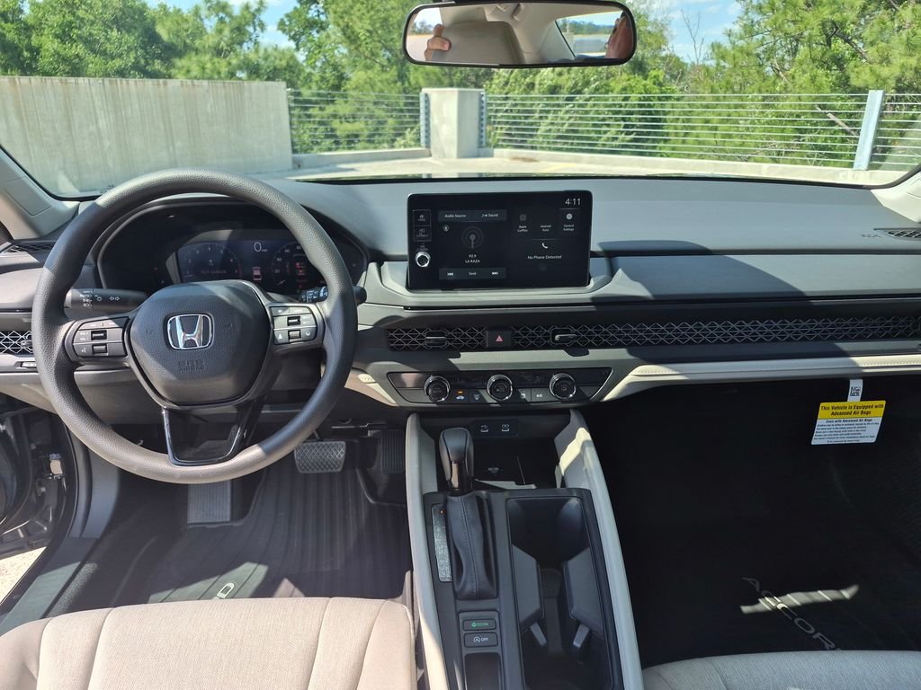 New 2026 Meteorite Gray Metallic Honda LX image 9