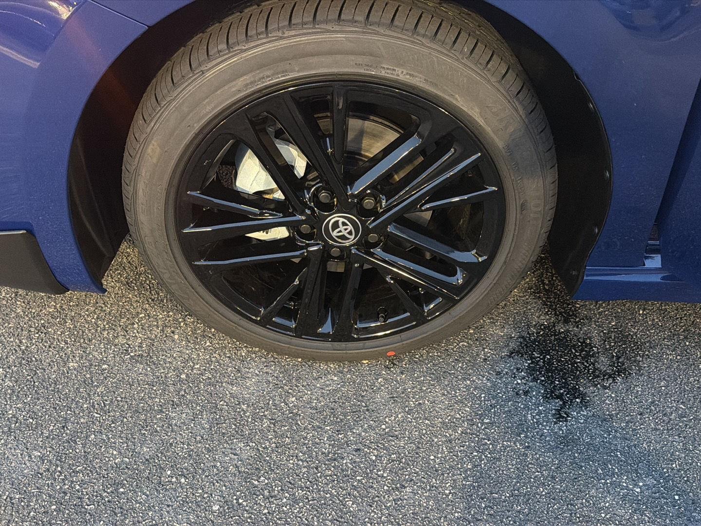 New 2026 Reservoir Blue Toyota SE image 33