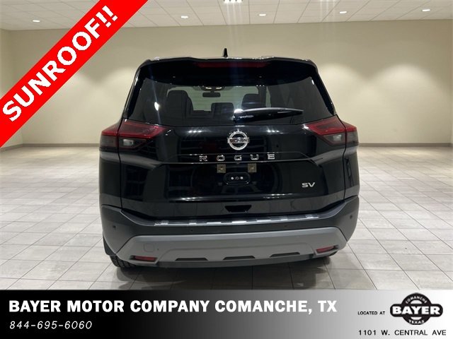 2021 Nissan Rogue SV photo 4