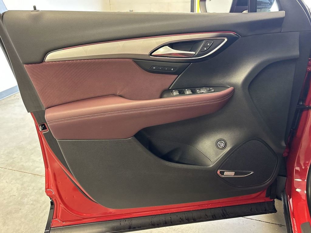2025 Buick Envision Sport Touring - Photo 27
