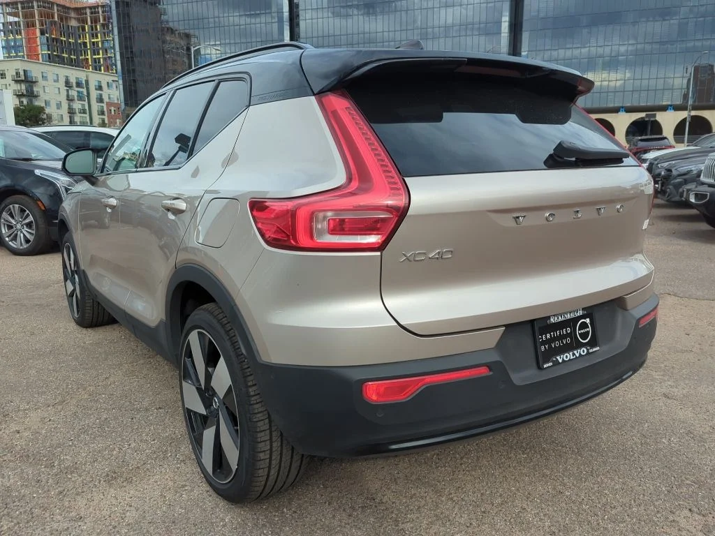 Certified Used 2023  Volvo Ultimate image 5
