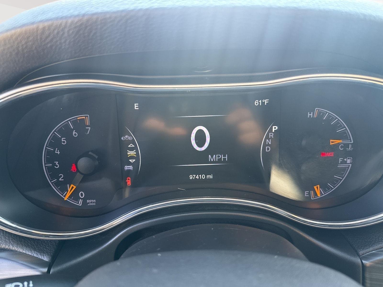 Used 2021 Jeep Grand Cherokee Limited with VIN 1C4RJFBG3MC674732 for sale in Kansas City