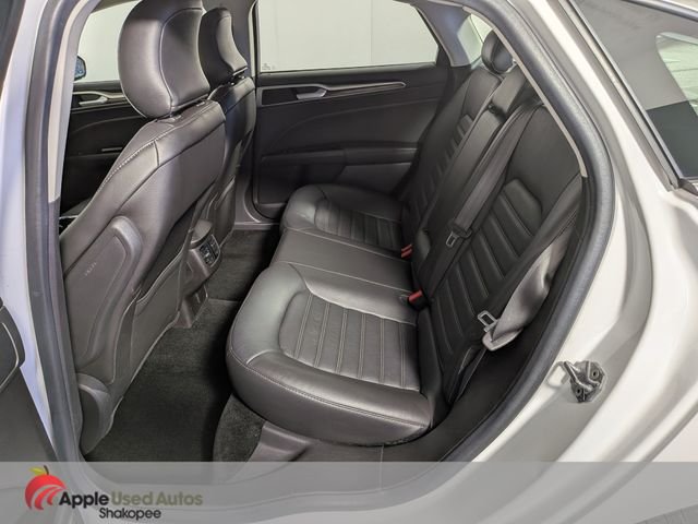 Used 2016 White Ford SE image 32