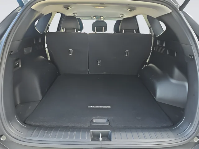 Used 2023 Gray Hyundai SEL image 27