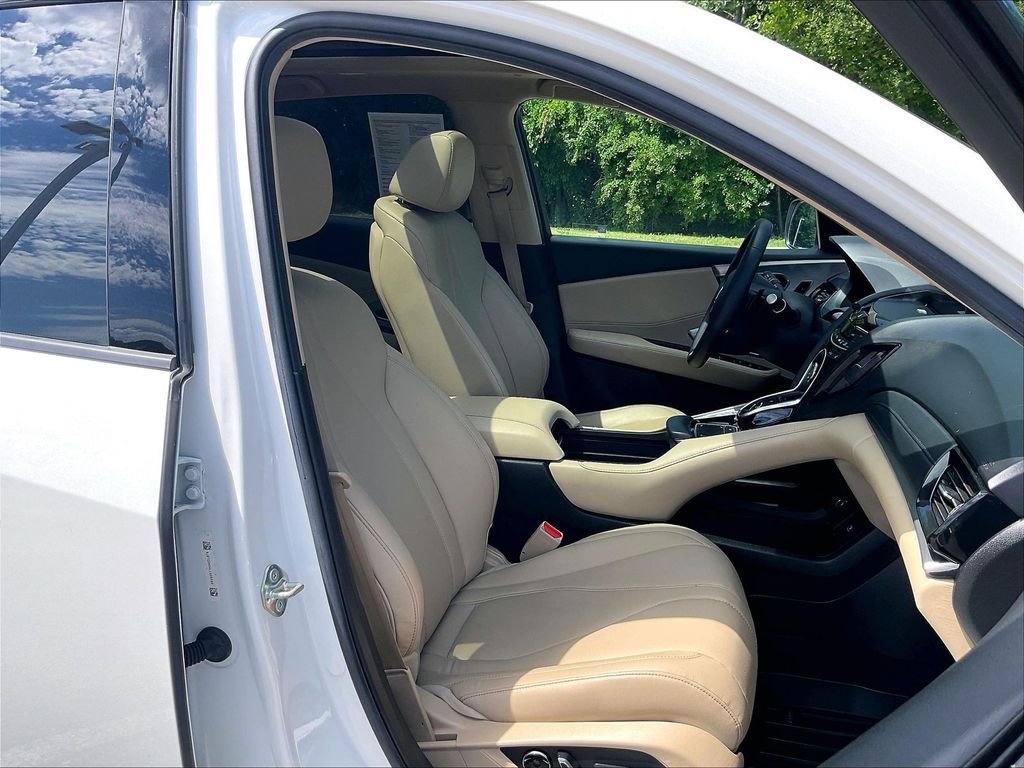 Used 2020 White Acura Base image 11