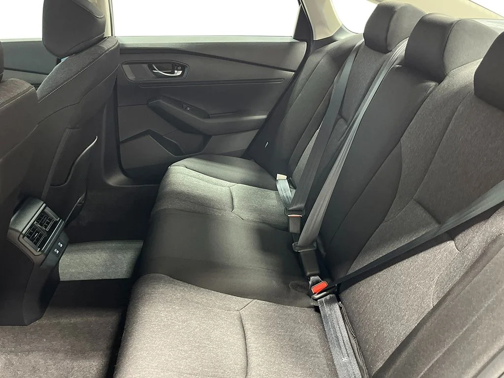 New 2026 Platinum White Pearl Honda LX image 23