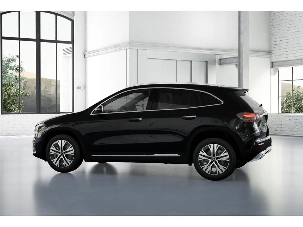 New 2026 Black Mercedes-Benz GLA 250 image 32