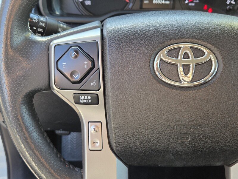 Used 2021 White Toyota SR5 image 25
