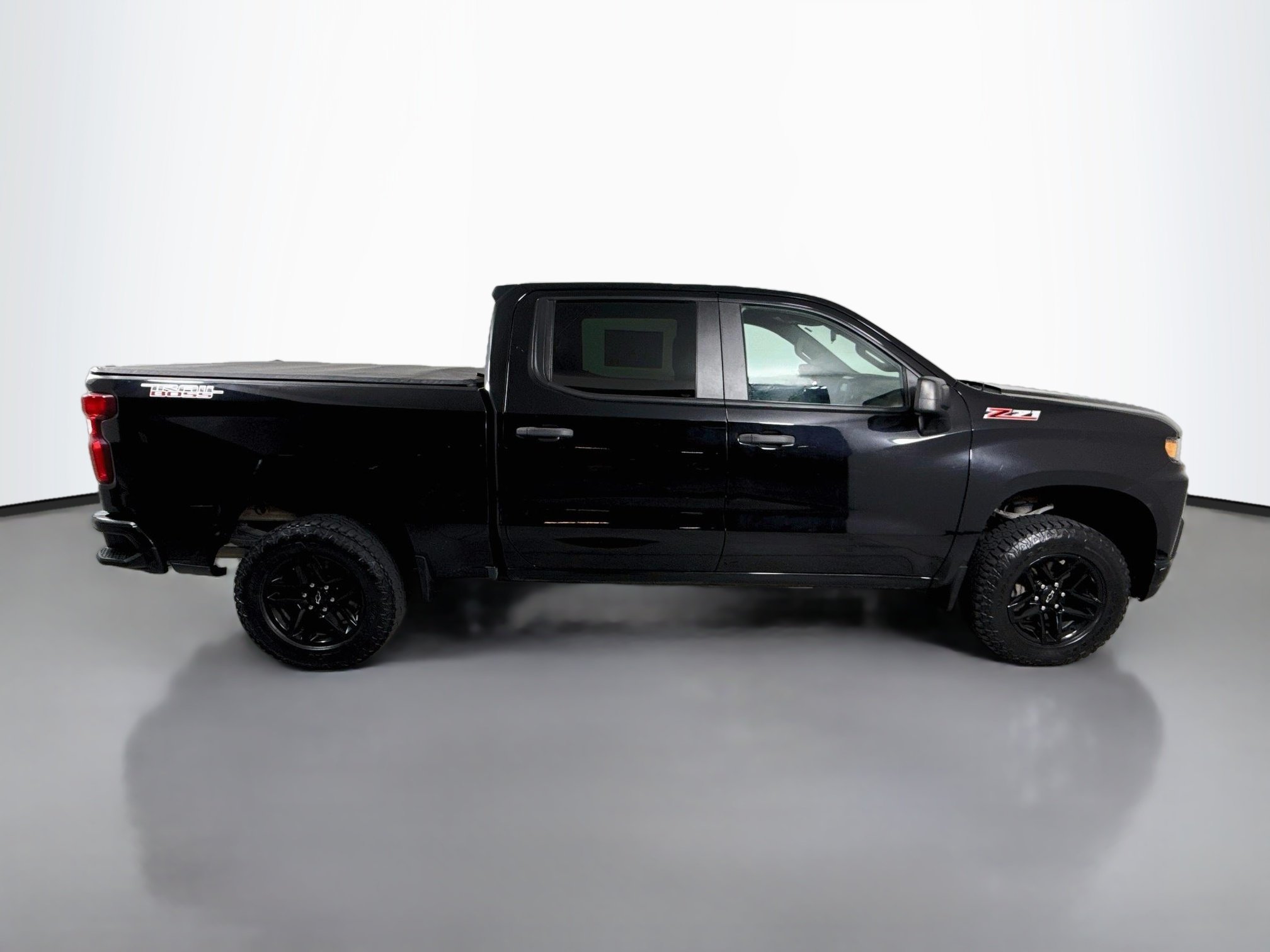 Used 2019 Black Chevrolet Custom Trail Boss image 13