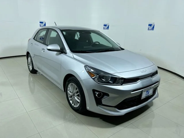 2023 Kia Rio S iVT's photo