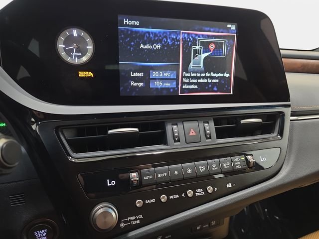 Used 2022 Iridium Lexus 350 image 19