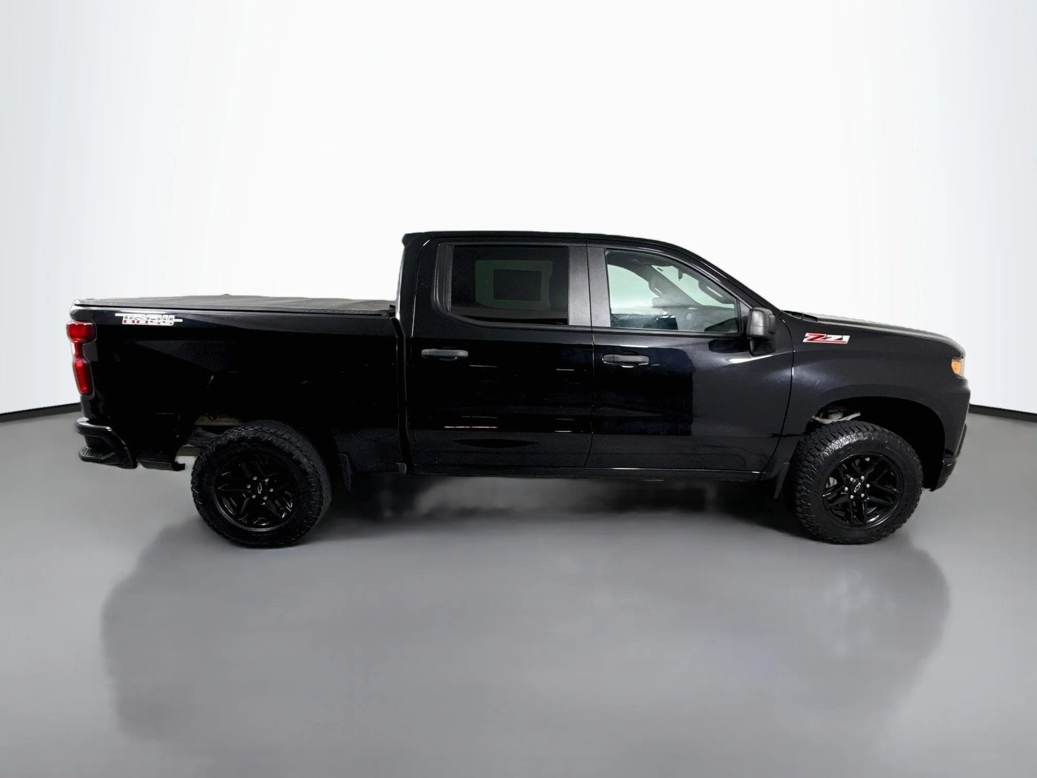 Used 2019 Black Chevrolet Custom Trail Boss image 13