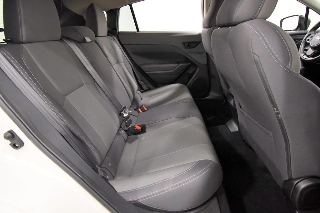 Used 2024 White Subaru Base image 16