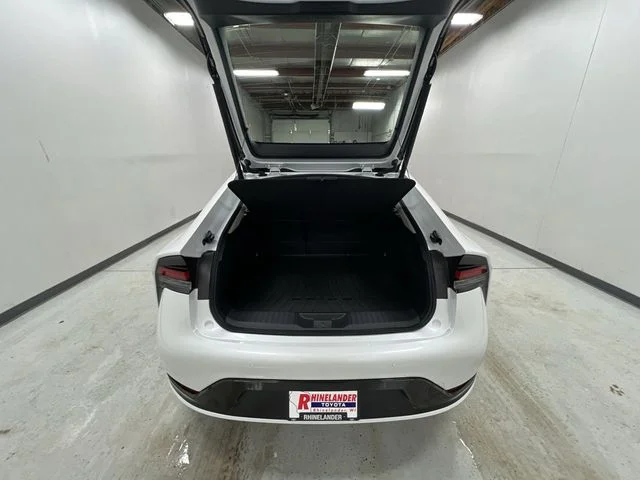 2026 Toyota Prius Limited - Photo 26