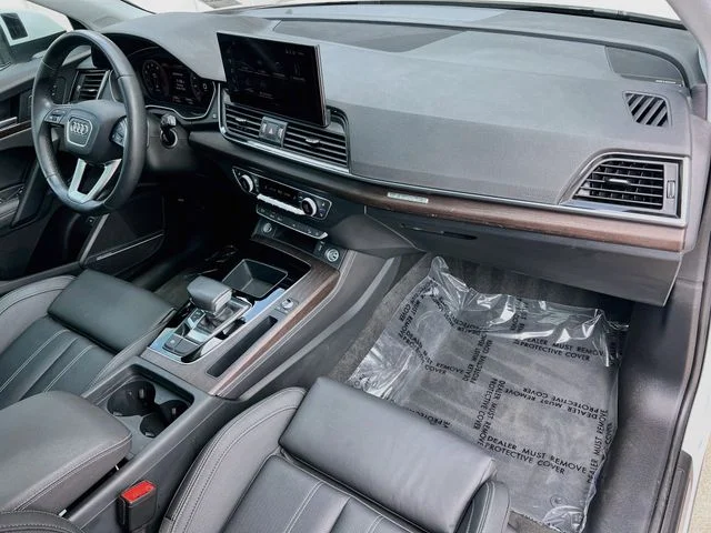 Used 2023 White Audi 40 Premium Plus image 32