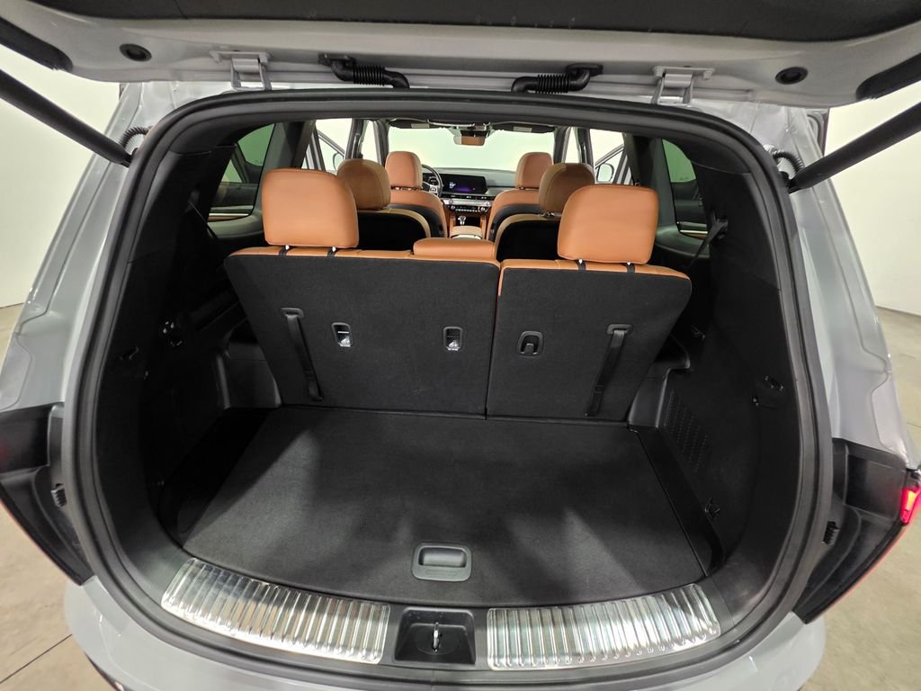 Used 2025 Gray Kia SX X-Line image 11