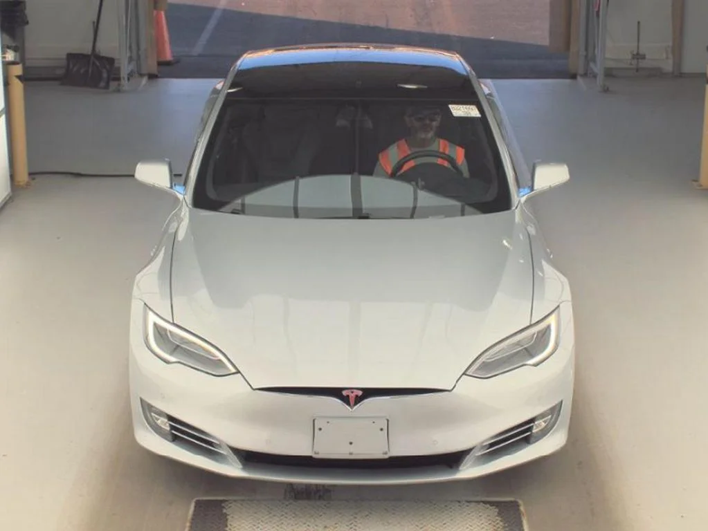 Used 2017 Tesla Model S 75D with VIN 5YJSA1E28HF230288 for sale in Akron, OH