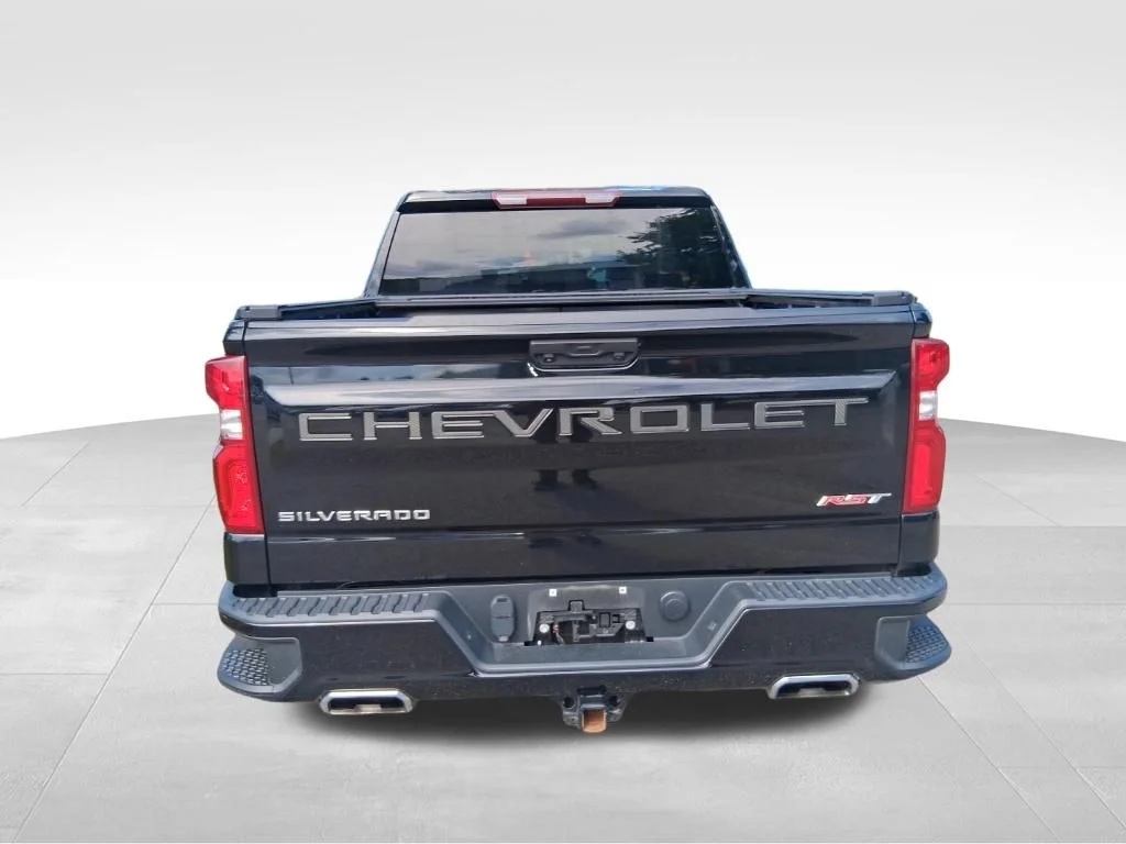 Used 2023 Black Chevrolet RST image 4