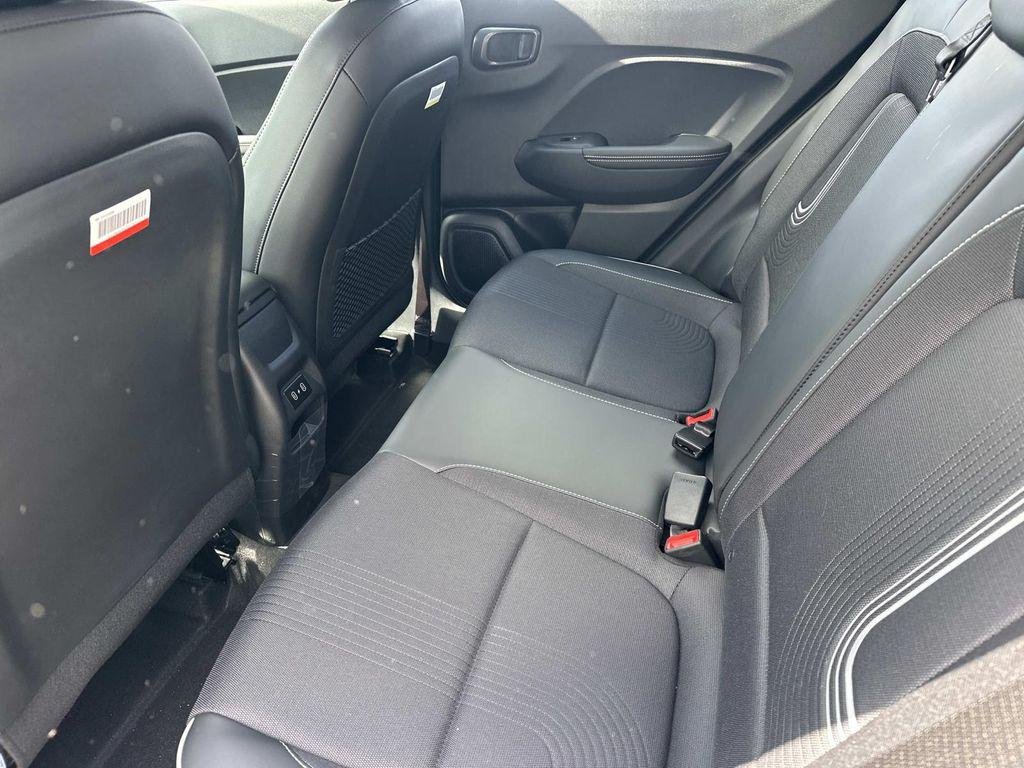 New 2026 Ecotronic Gray/Black Roof Hyundai SEL w/Two-Tone Roof image 15