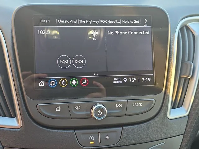 Used 2023 White Chevrolet LT image 21
