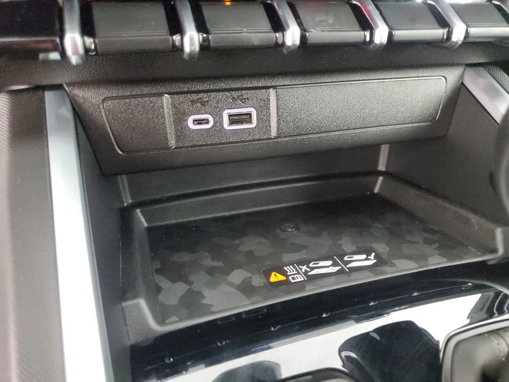 2026 Chevrolet Colorado LT - Photo 18