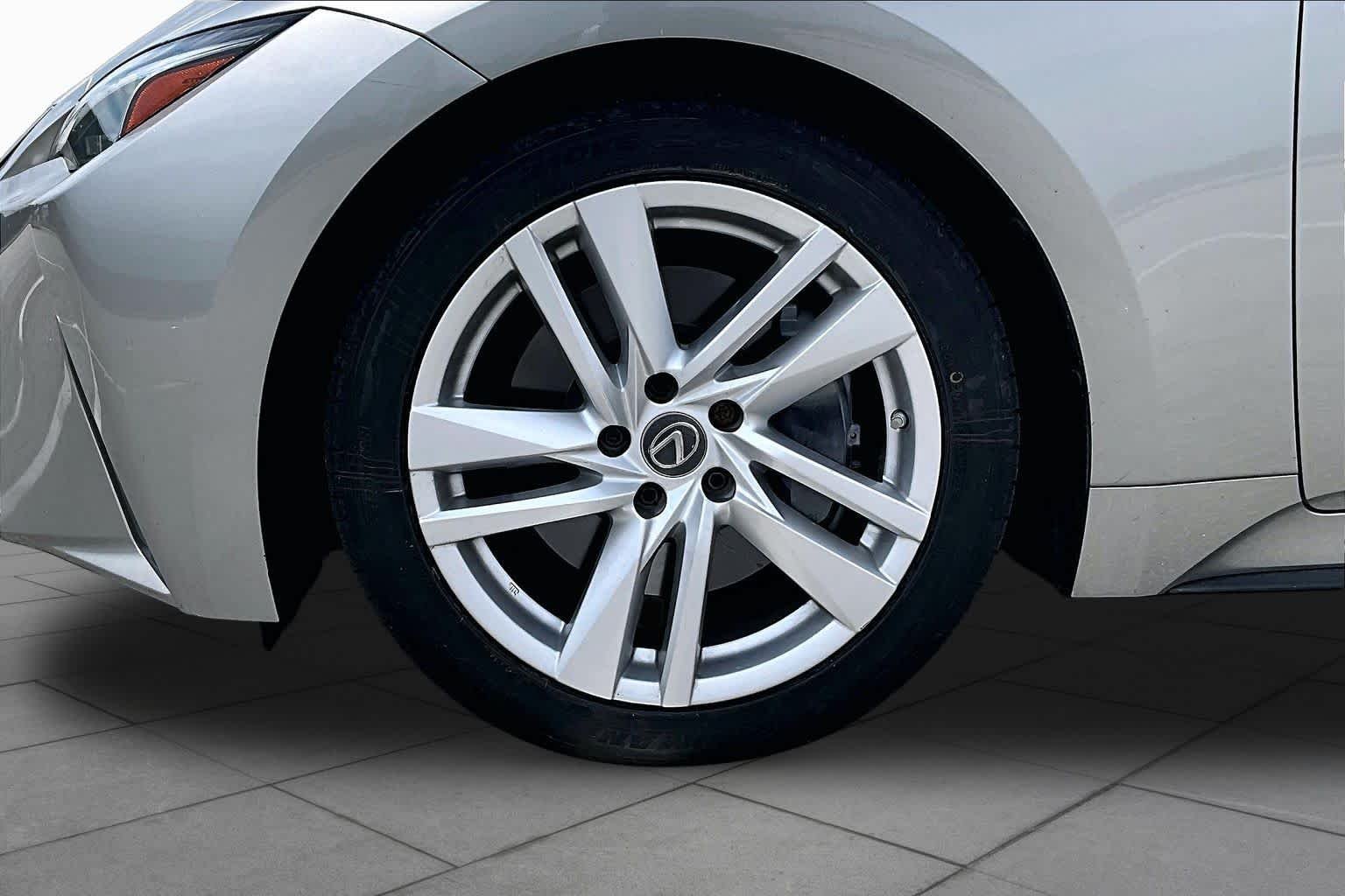 Used 2021 Atomic Silver Lexus  image 21