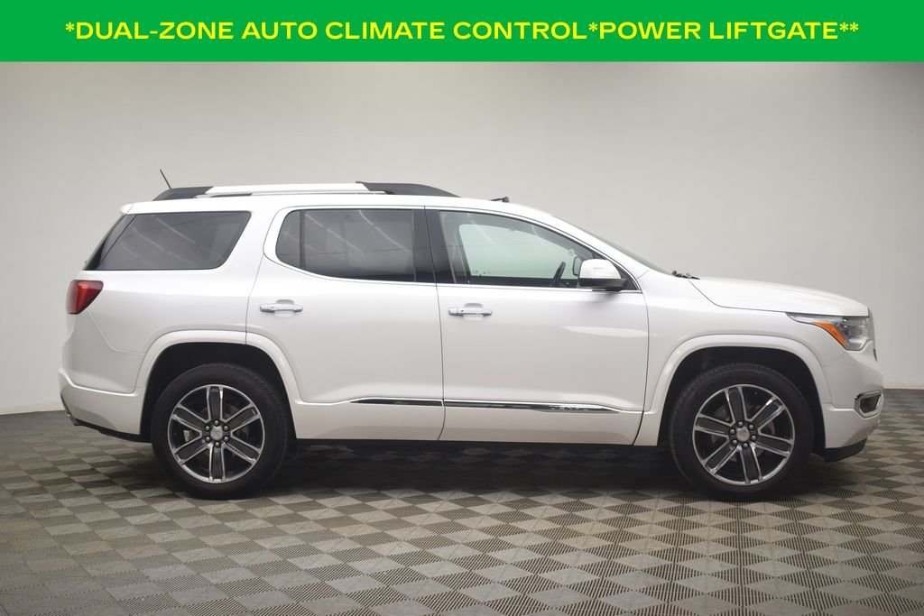 Used 2019 White Frost Tricoat GMC Denali image 15