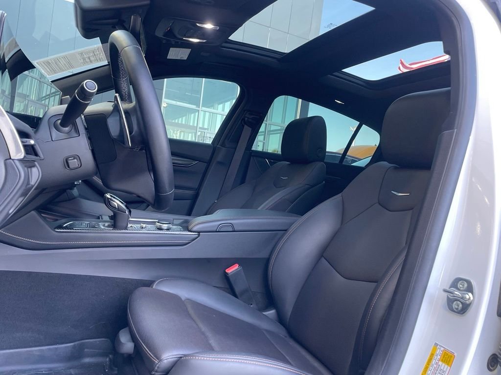 Used 2025 White Cadillac Sport image 10