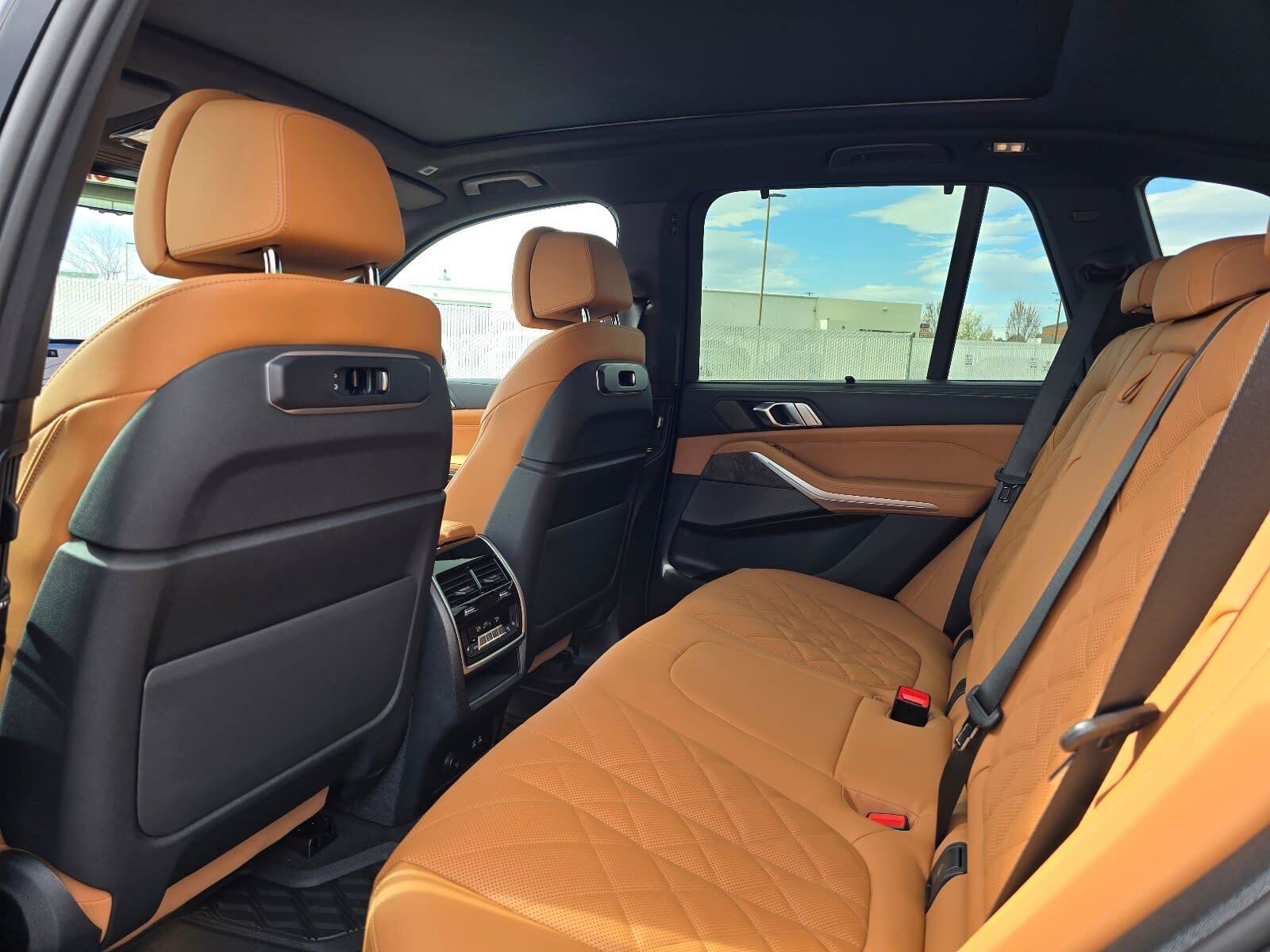 2026 BMW X5 50e - Photo 12