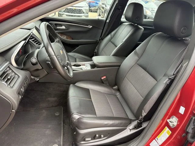 Used 2015 Red Chevrolet LT image 13
