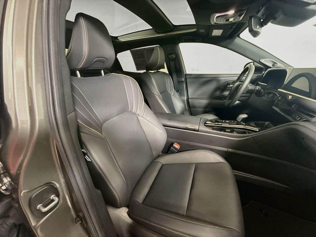 Used 2024 Heavy Metal Toyota Limited image 27