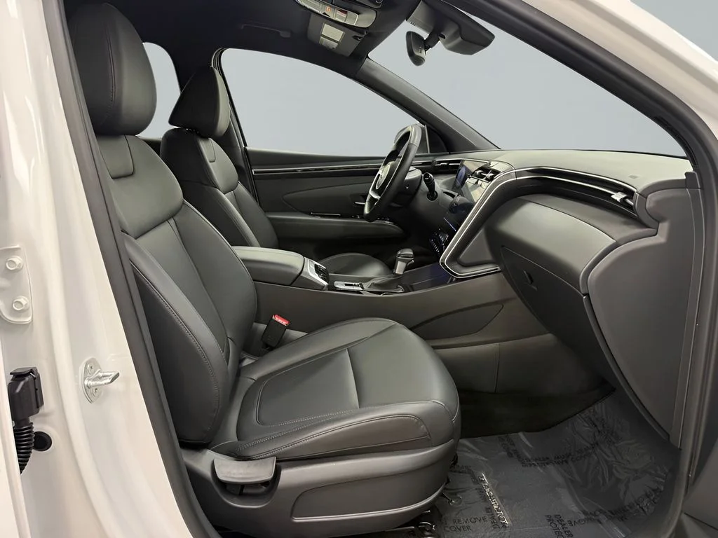 Used 2024 White Hyundai XRT image 13