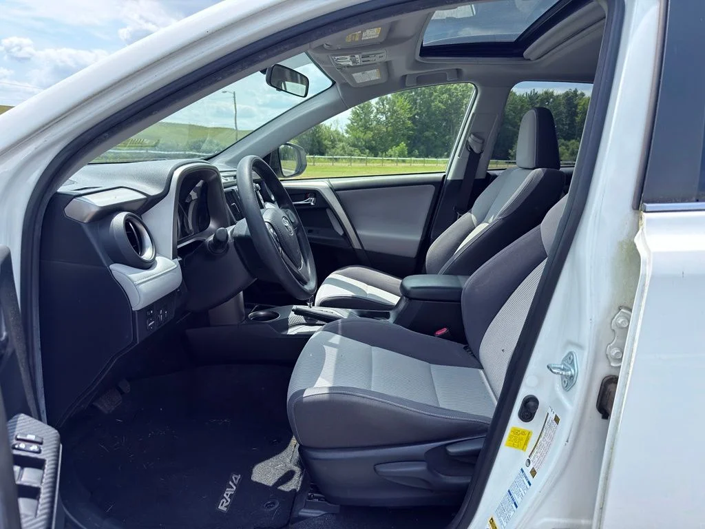 Used 2014 Toyota RAV4 XLE with VIN JTMRFREV9ED068716 for sale in Pataskala, OH