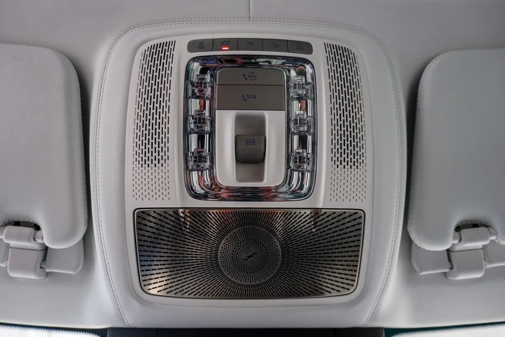 Used 2024 Black Mercedes-Benz Maybach GLS 600 image 28