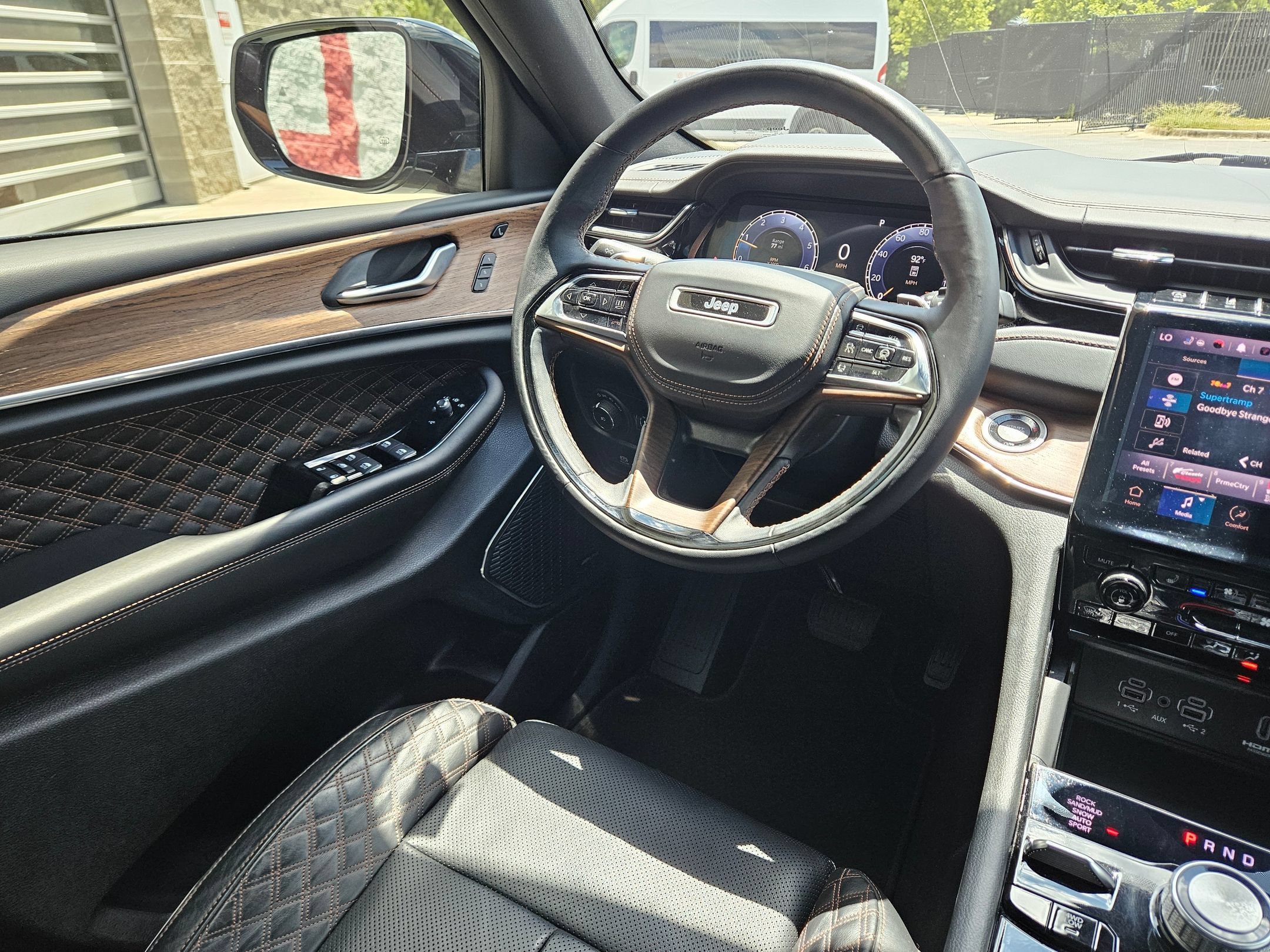 Used 2023 Baltic Gray Metallic Clearcoat Jeep Summit image 9