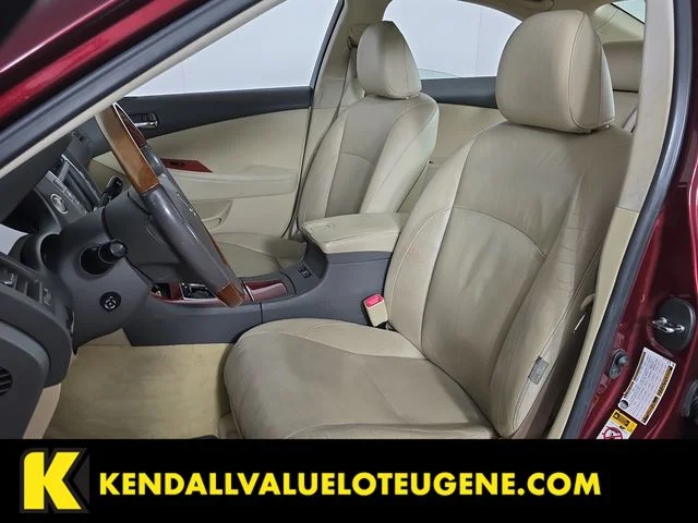 Used 2007 Red Lexus 350 image 23