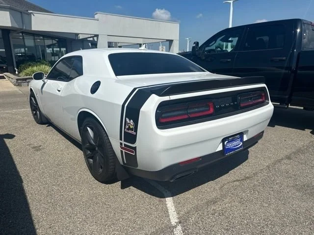 Used 2019 White Knuckle Clearcoat Dodge R/T Scat Pack image 10