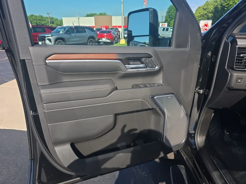 2026 GMC Sierra 2500HD Denali - Photo 11