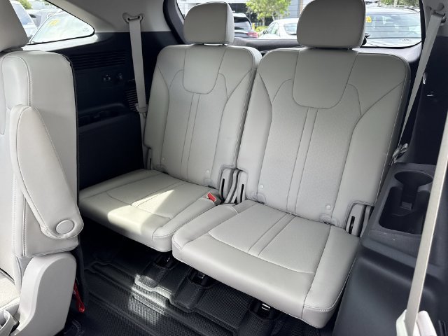 2022 Kia Sorento EX - Photo 24