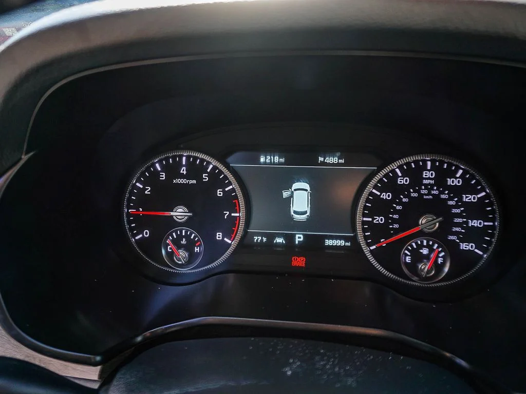 Used 2021 White Kia SX image 21