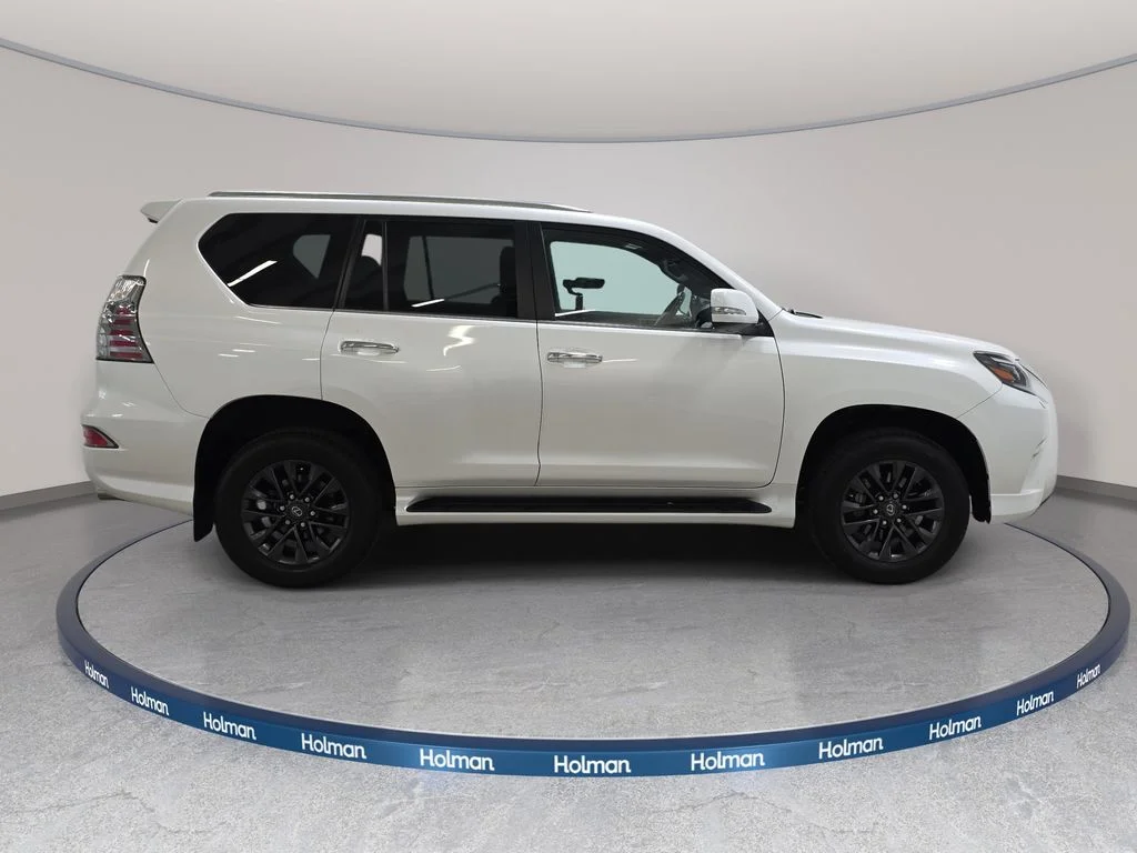 Used 2023 White Pearl Lexus 460 image 5